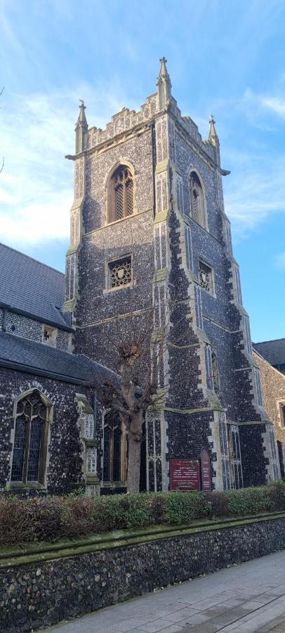Twin Palms Guesthouse Great Yarmouth Esterno foto