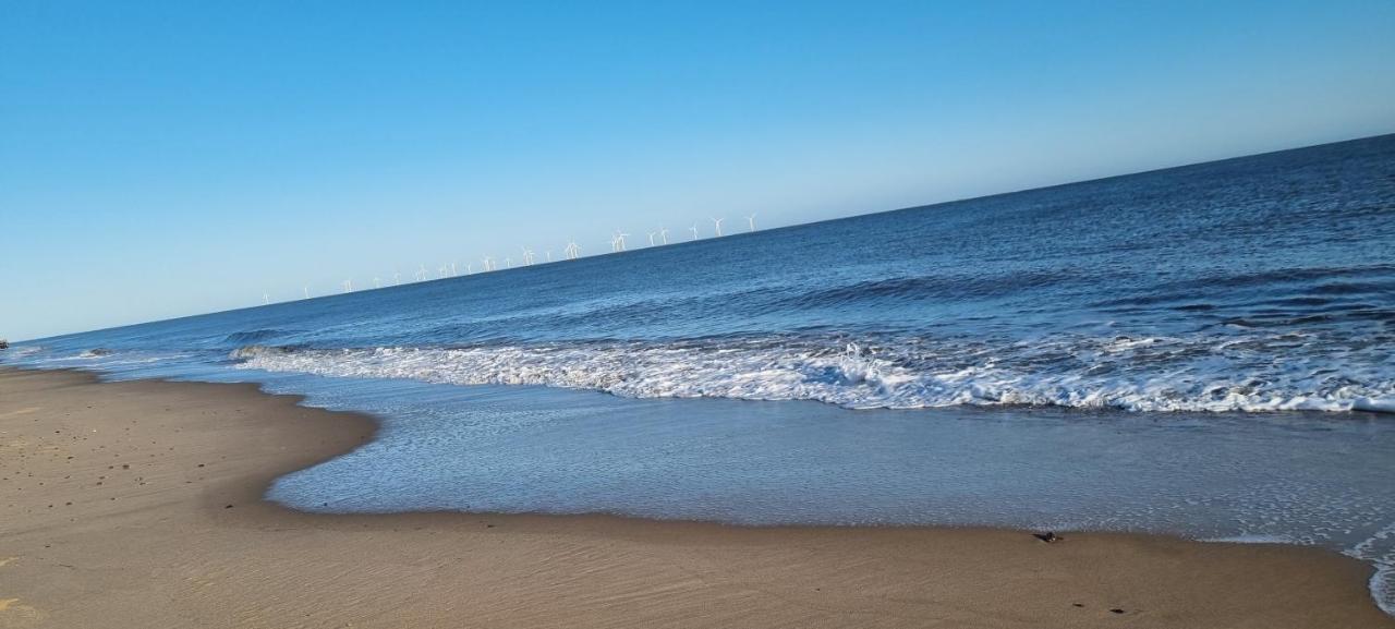 Twin Palms Guesthouse Great Yarmouth Esterno foto