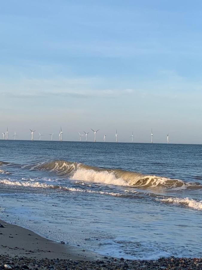 Twin Palms Guesthouse Great Yarmouth Esterno foto