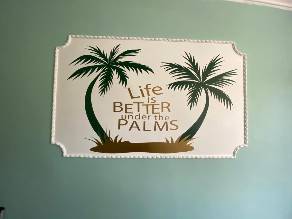 Twin Palms Guesthouse Great Yarmouth Esterno foto